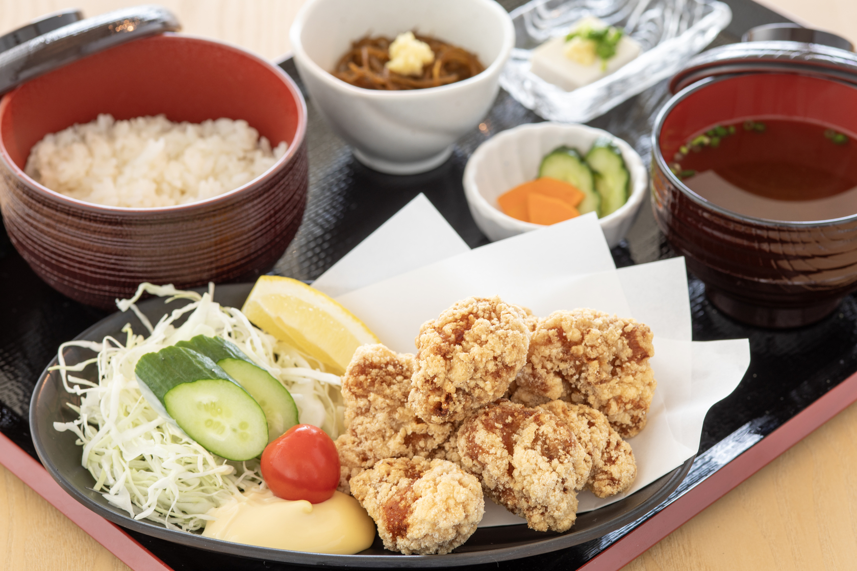 唐揚げ定食