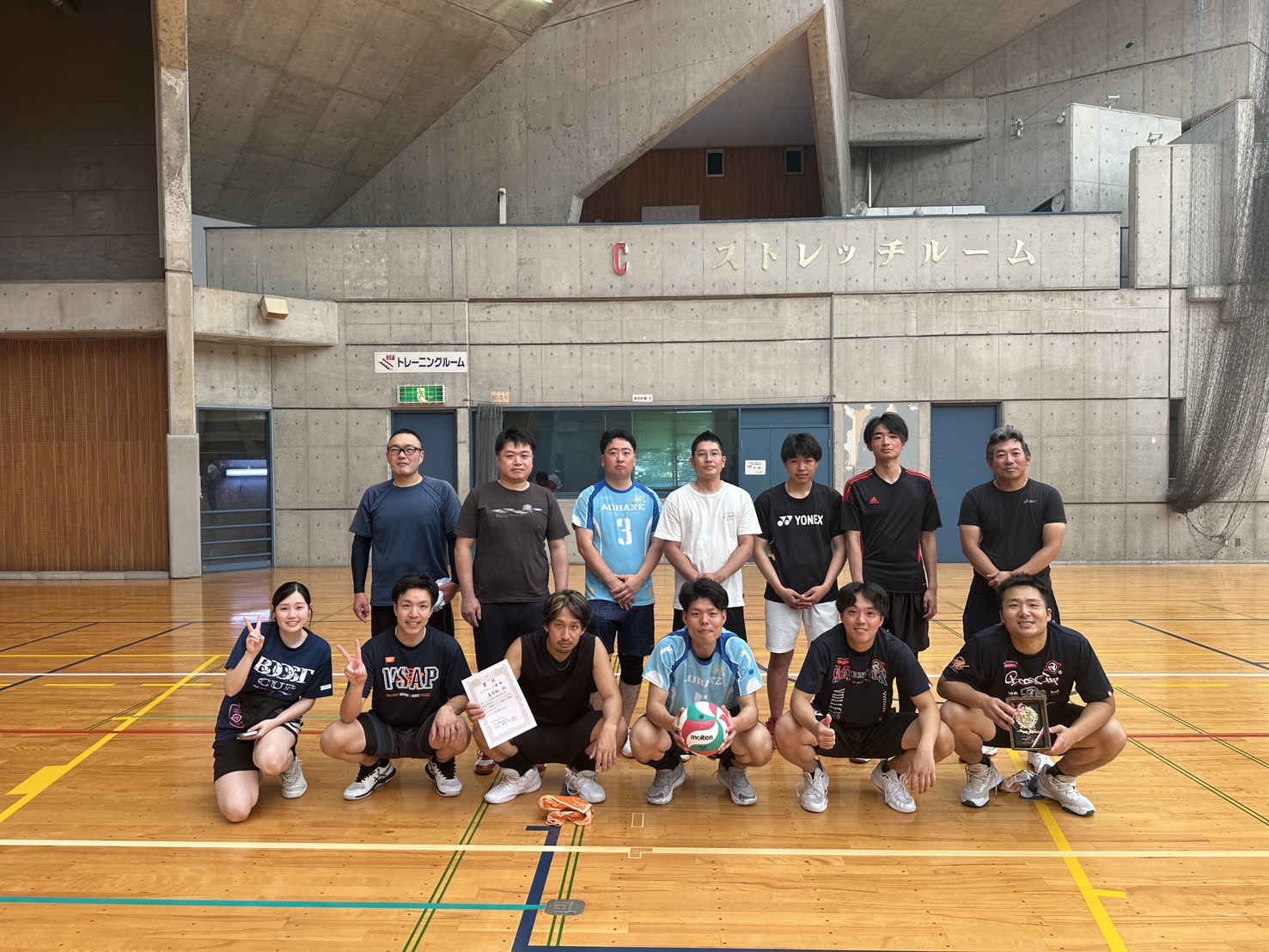男子の部Cブロック優勝「青羽根」